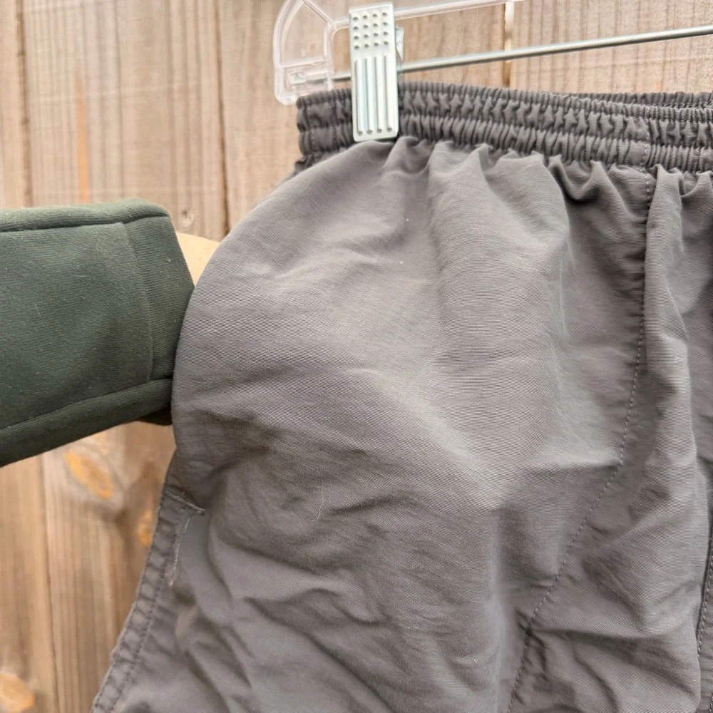 Patagonia Men's Charcoal Gray Swim trunks Size Small